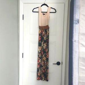 Famous USA Dress